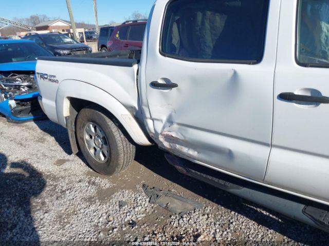 Toyota Tacoma Base V6 Image 6