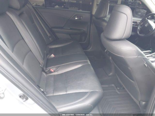 Honda Accord Ex-l V-6 Image 9