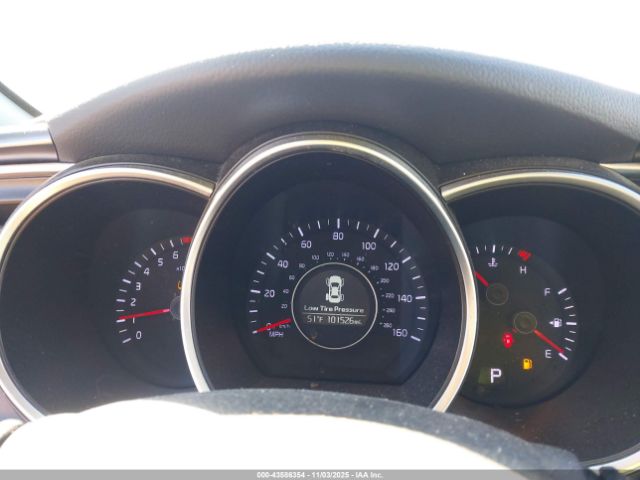 Kia Optima Lx Image 16