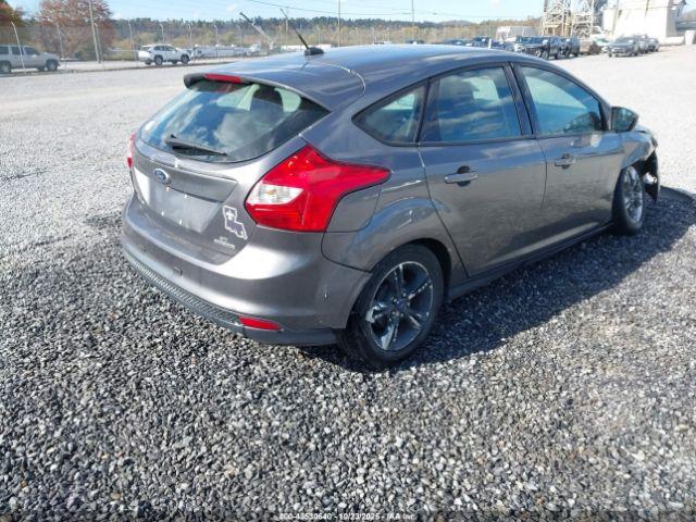 Ford Focus Se Image 4