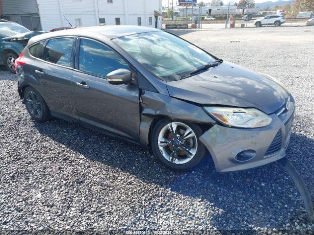 Ford Focus Se Image 10
