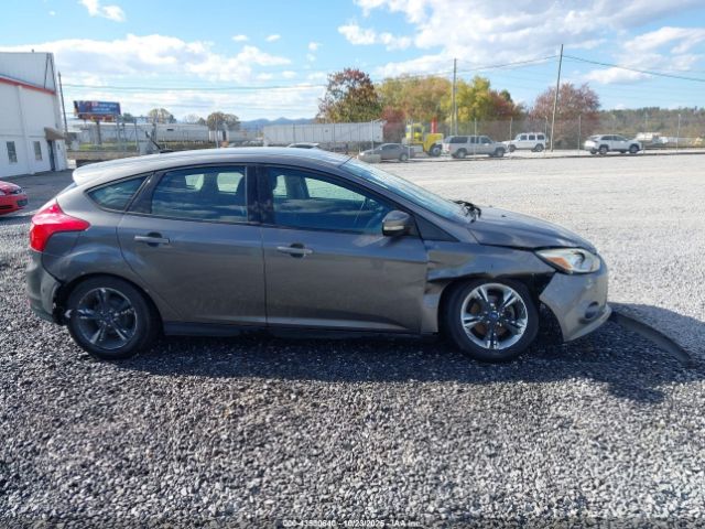 Ford Focus Se Image 16