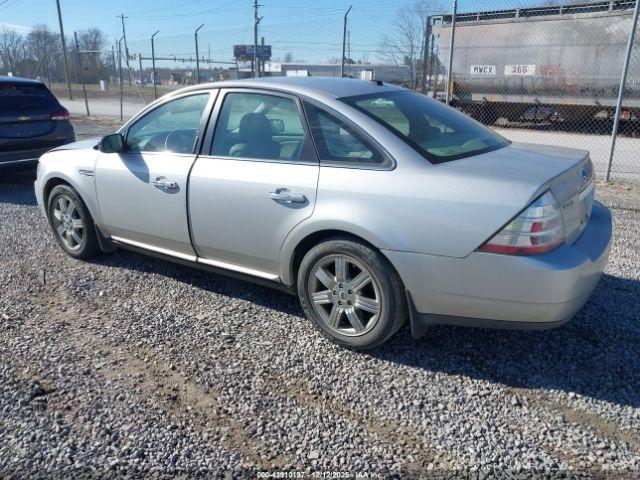 Ford Taurus Limited Image 5