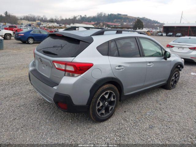 Subaru Crosstrek 2.0i Premium Image 2