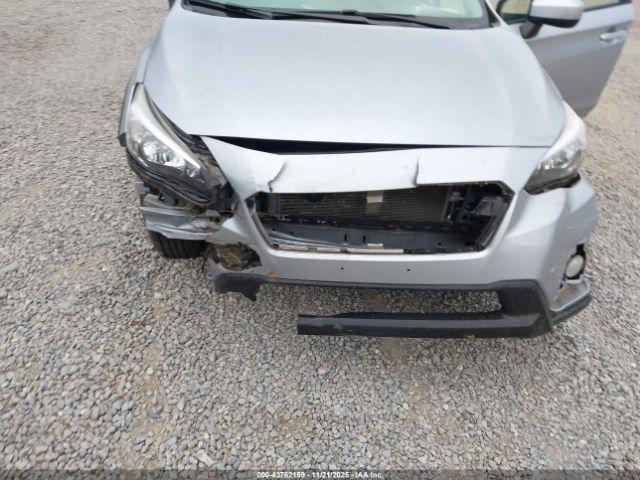 Subaru Crosstrek 2.0i Premium Image 5