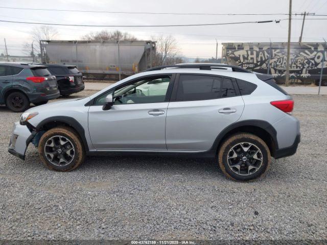 Subaru Crosstrek 2.0i Premium Image 8
