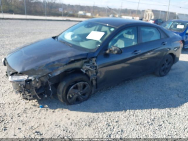 Hyundai ELANTRA Sel Image 6