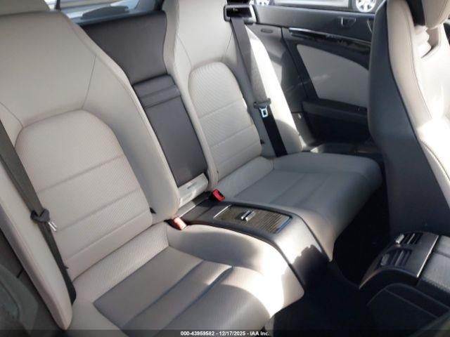 Mercedes-Benz E-Class Image 13