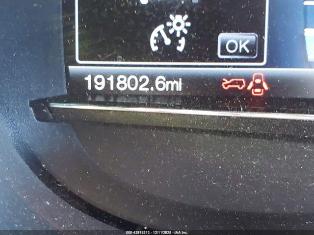 Ford Explorer Xlt Image 12