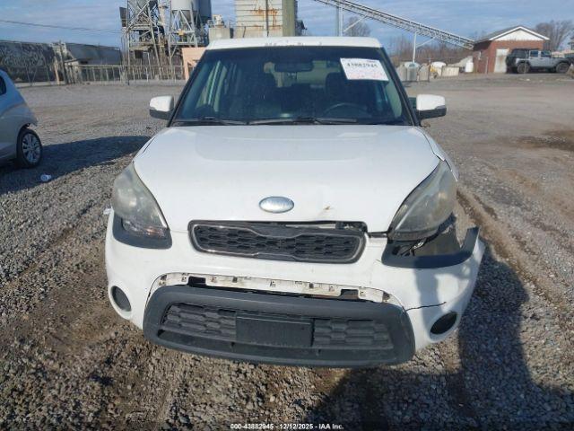 Kia Soul + Image 3
