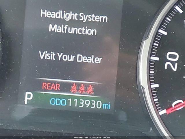 Toyota RAV4 Xle Image 9