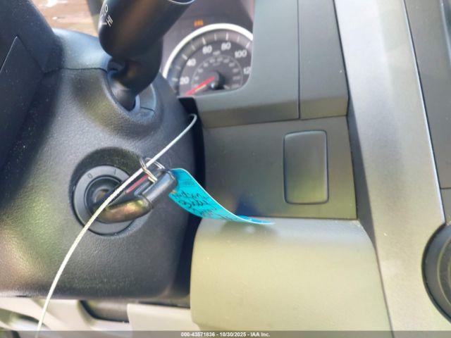 Honda CR-V Lx Image 11