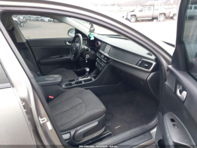 Kia Optima Lx Image 10