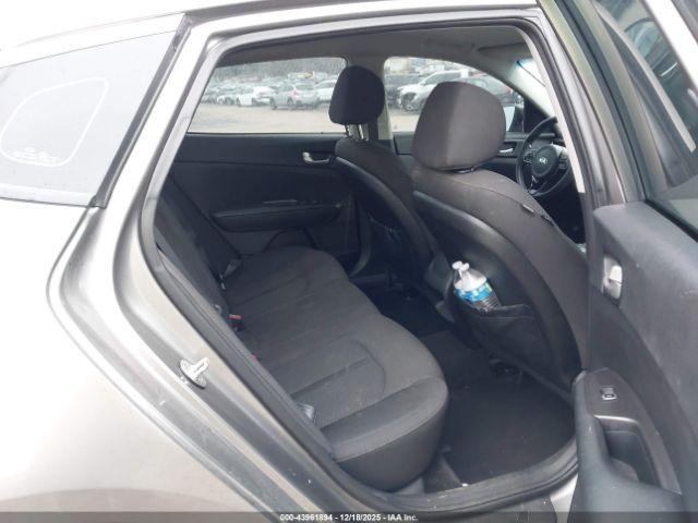 Kia Optima Lx Image 7