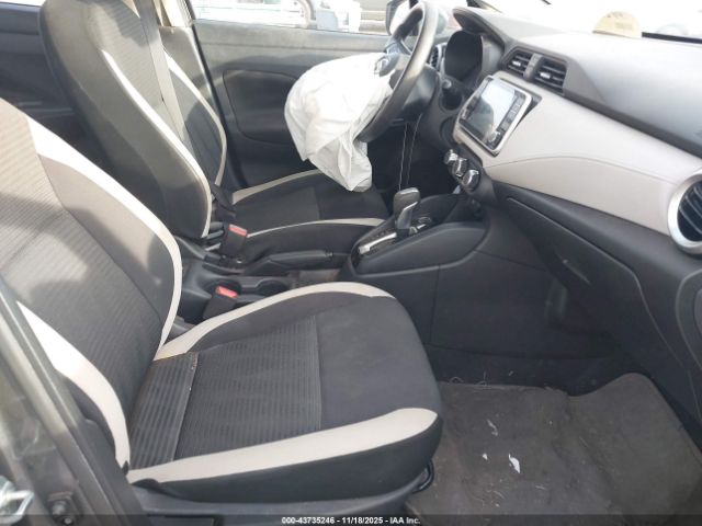 Nissan Versa Sv Xtronic Cvt Image 4