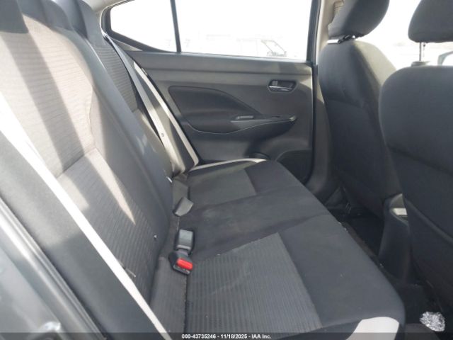 Nissan Versa Sv Xtronic Cvt Image 8