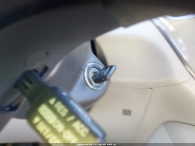 Toyota Highlander Image 2