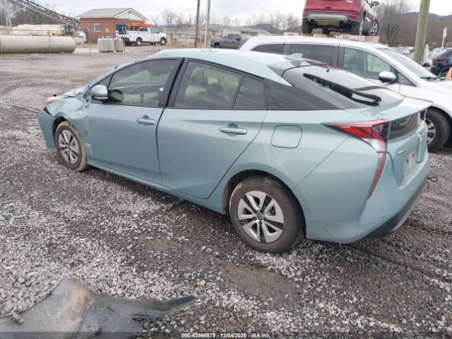 Toyota Prius Two Image 3