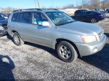  Salvage Toyota Highlander
