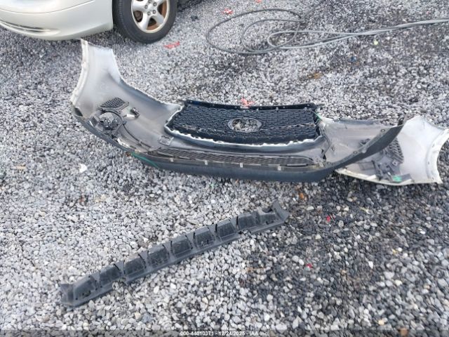 INFINITI Qx Essential Image 15