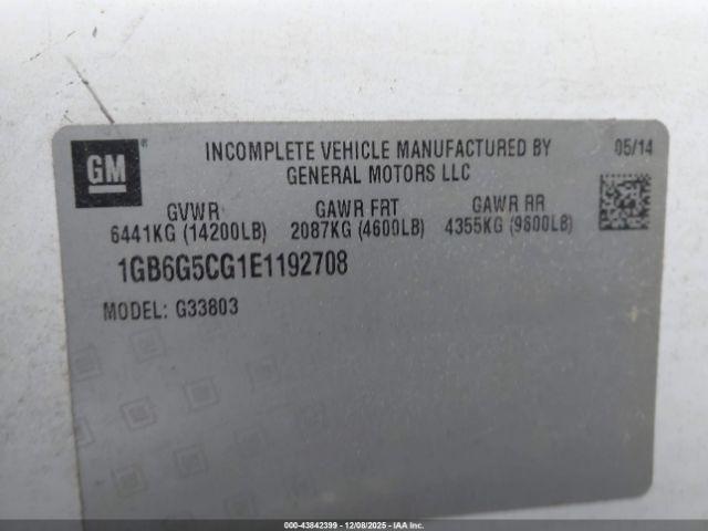 Chevrolet Express 4500 Image 11