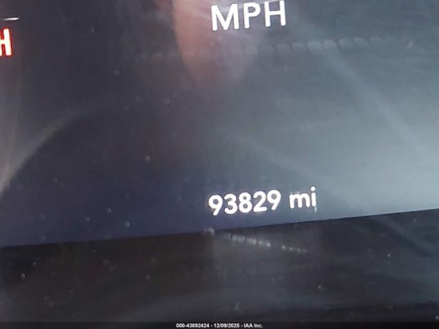 Dodge Challenger Sxt Image 11