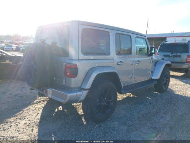 Jeep Wrangler High Altitude 4x4 Image 4