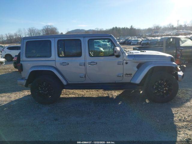 Jeep Wrangler High Altitude 4x4 Image 9