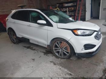  Salvage Ford Edge