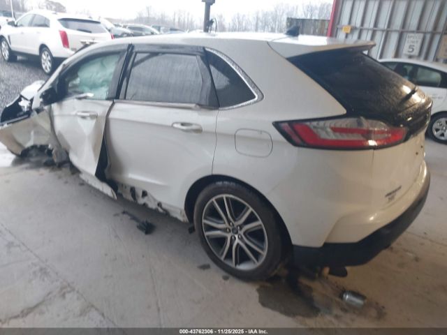 Ford Edge Titanium Image 6