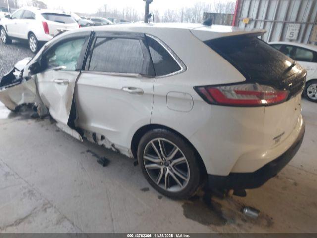 Ford Edge Titanium Image 6