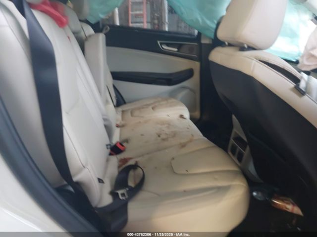 Ford Edge Titanium Image 7