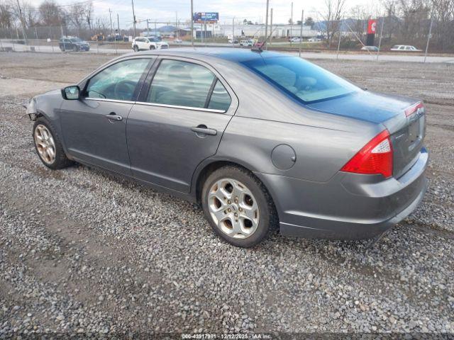 Ford Fusion Se Image 4