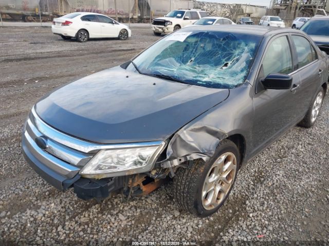 Ford Fusion Se Image 2