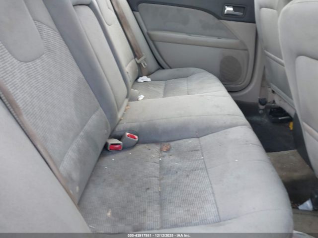 Ford Fusion Se Image 5